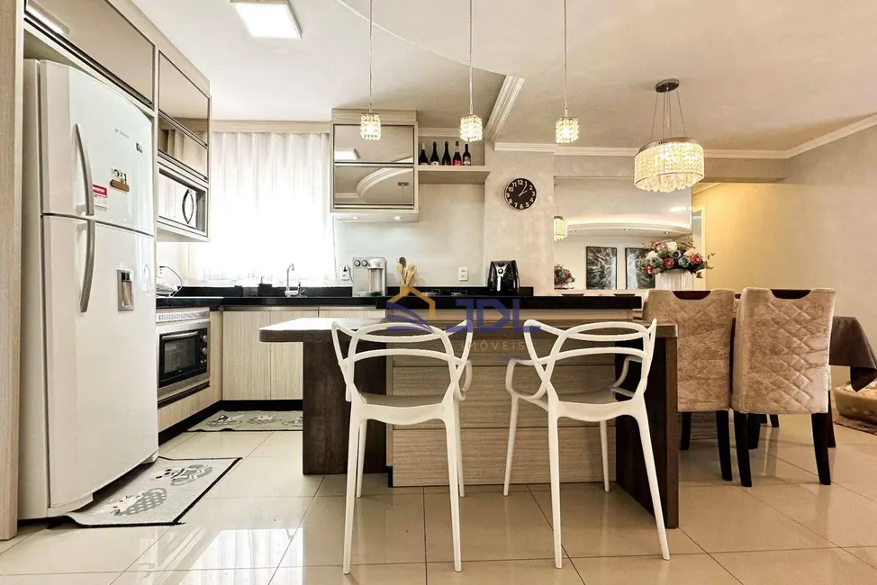 Apartamento com 3 quartos à venda, 152m2 em Água Verde, Blumenau - SC - imagem 3 Foto 3 de Apartamento com 3 quartos à venda, 152m2 em Água Verde, Blumenau - SC
