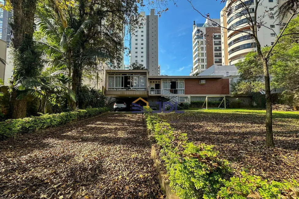 Foto 1 de Terreno / Lote à venda, 1976m2 em Victor Konder, Blumenau - SC