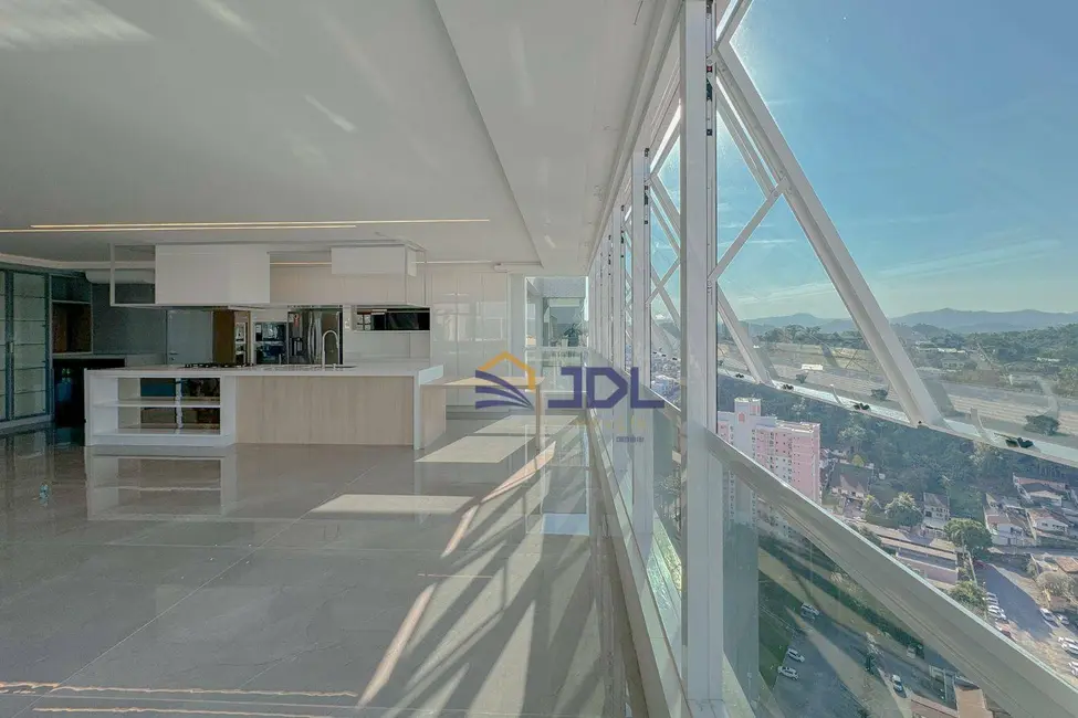 Cobertura com 3 quartos à venda, 386m2 em Vila Nova, Blumenau - SC - imagem 4 Foto 4 de Cobertura com 3 quartos à venda, 386m2 em Vila Nova, Blumenau - SC