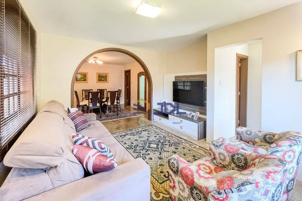 Casa com 3 quartos à venda, 360m2 em Vorstadt, Blumenau - SC - imagem 9 Foto 9 de Casa com 3 quartos à venda, 360m2 em Vorstadt, Blumenau - SC