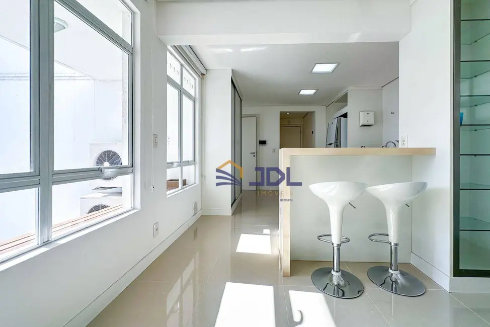 Apartamento com 4 quartos à venda, 225m2 em Ponta Aguda, Blumenau - SC - imagem 7 Foto 7 de Apartamento com 4 quartos à venda, 225m2 em Ponta Aguda, Blumenau - SC