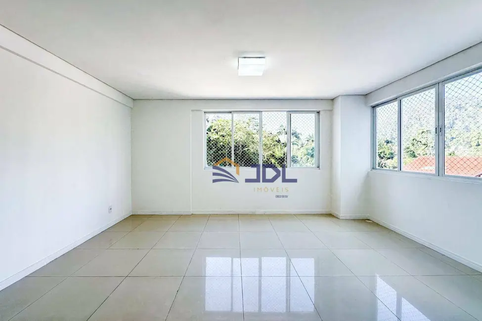 Foto 2 de Apartamento com 4 quartos à venda, 225m2 em Ponta Aguda, Blumenau - SC