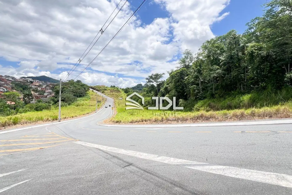 Foto 1 de Terreno / Lote à venda, 325m2 em Itoupavazinha, Blumenau - SC