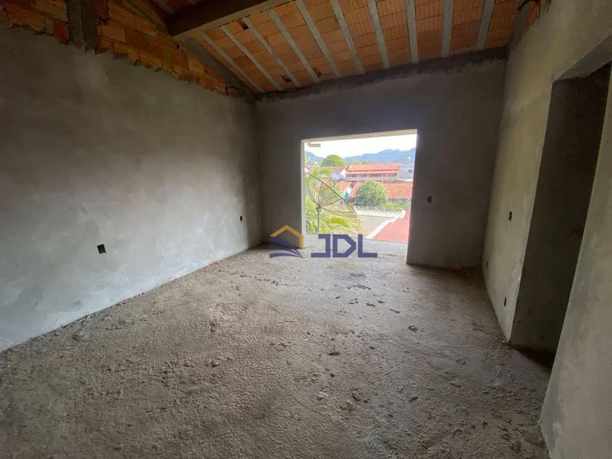Casa com 3 quartos à venda, 375m2 em Velha, Blumenau - SC - imagem 6 Foto 6 de Casa com 3 quartos à venda, 375m2 em Velha, Blumenau - SC