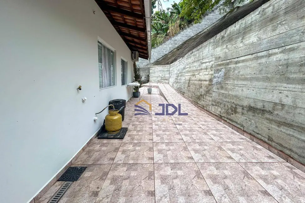 Casa com 3 quartos à venda, 560m2 em Testo Salto, Blumenau - SC - imagem 8 Foto 8 de Casa com 3 quartos à venda, 560m2 em Testo Salto, Blumenau - SC