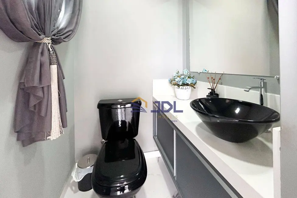 Casa com 3 quartos à venda, 594m2 em Ponta Aguda, Blumenau - SC - imagem 5 Foto 5 de Casa com 3 quartos à venda, 594m2 em Ponta Aguda, Blumenau - SC