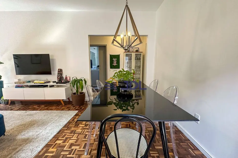 Casa com 3 quartos à venda, 261m2 em Victor Konder, Blumenau - SC - imagem 4 Foto 4 de Casa com 3 quartos à venda, 261m2 em Victor Konder, Blumenau - SC