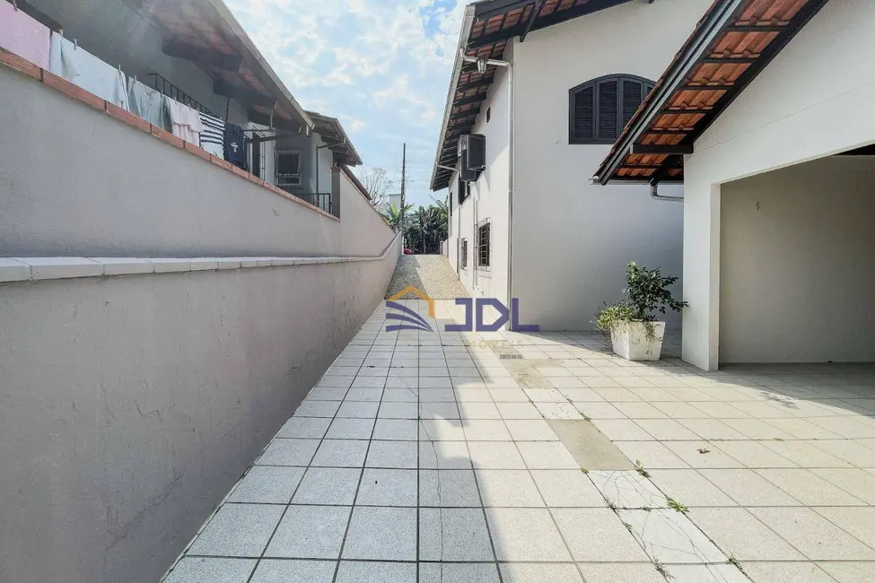 Casa com 3 quartos à venda, 364m2 em Vorstadt, Blumenau - SC - imagem 4 Foto 4 de Casa com 3 quartos à venda, 364m2 em Vorstadt, Blumenau - SC