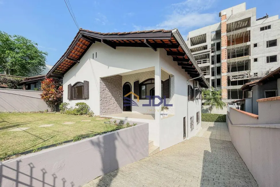 Foto 2 de Casa com 3 quartos à venda, 364m2 em Vorstadt, Blumenau - SC