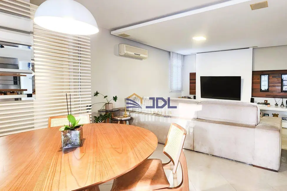 Apartamento com 2 quartos à venda, 243m2 em Victor Konder, Blumenau - SC - imagem 5 Foto 5 de Apartamento com 2 quartos à venda, 243m2 em Victor Konder, Blumenau - SC