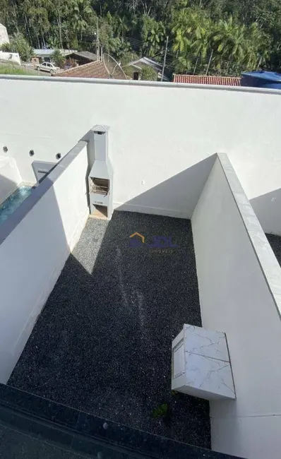 Sobrado com 2 quartos à venda, 89m2 em Velha Central, Blumenau - SC - imagem 8 Foto 8 de Sobrado com 2 quartos à venda, 89m2 em Velha Central, Blumenau - SC