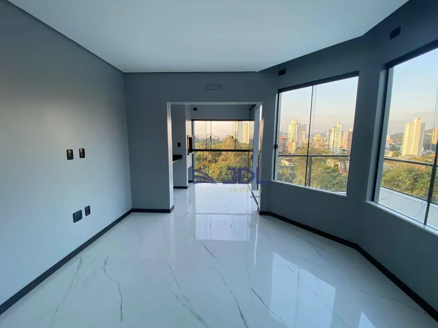Cobertura com 3 quartos à venda, 252m2 em Velha, Blumenau - SC - imagem 8 Foto 8 de Cobertura com 3 quartos à venda, 252m2 em Velha, Blumenau - SC