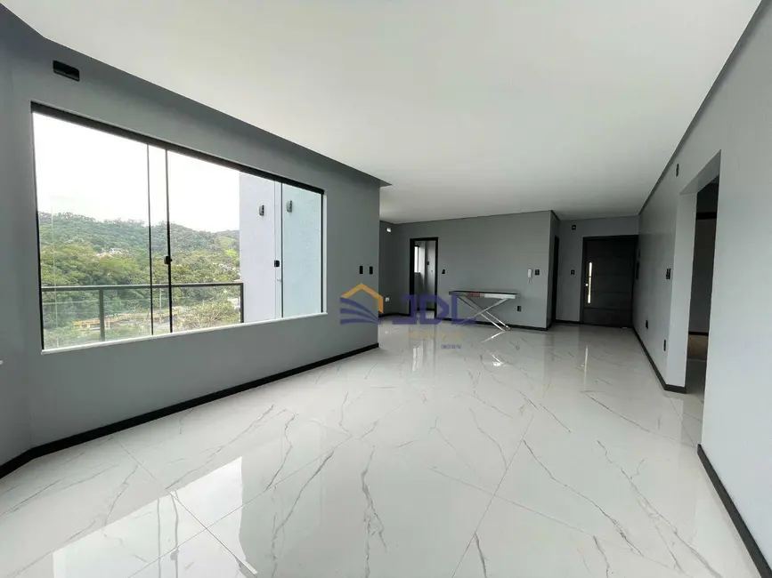 Cobertura com 3 quartos à venda, 252m2 em Velha, Blumenau - SC - imagem 4 Foto 4 de Cobertura com 3 quartos à venda, 252m2 em Velha, Blumenau - SC