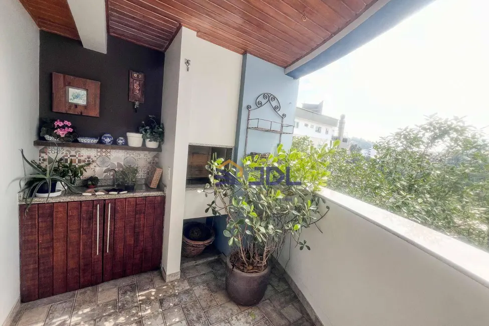 Apartamento com 3 quartos à venda, 128m2 em Vila Nova, Blumenau - SC - imagem 3 Foto 3 de Apartamento com 3 quartos à venda, 128m2 em Vila Nova, Blumenau - SC