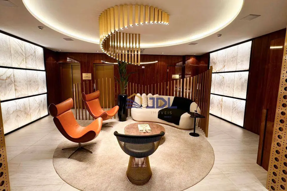 Foto 4 de Apartamento com 4 quartos à venda, 179m2 em Meia Praia, Itapema - SC