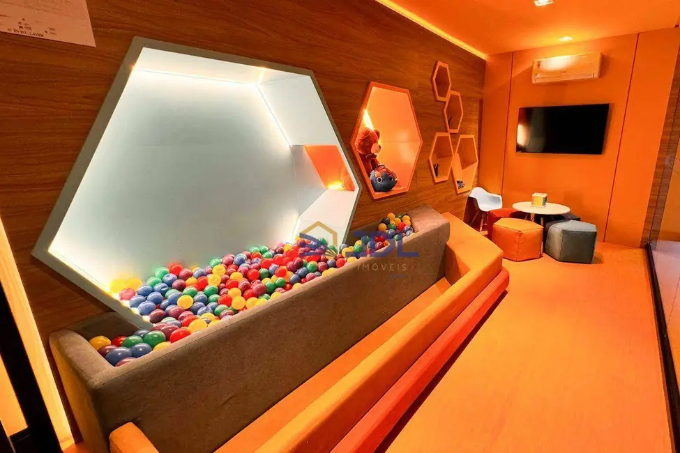 Foto 9 de Apartamento com 4 quartos à venda, 179m2 em Meia Praia, Itapema - SC