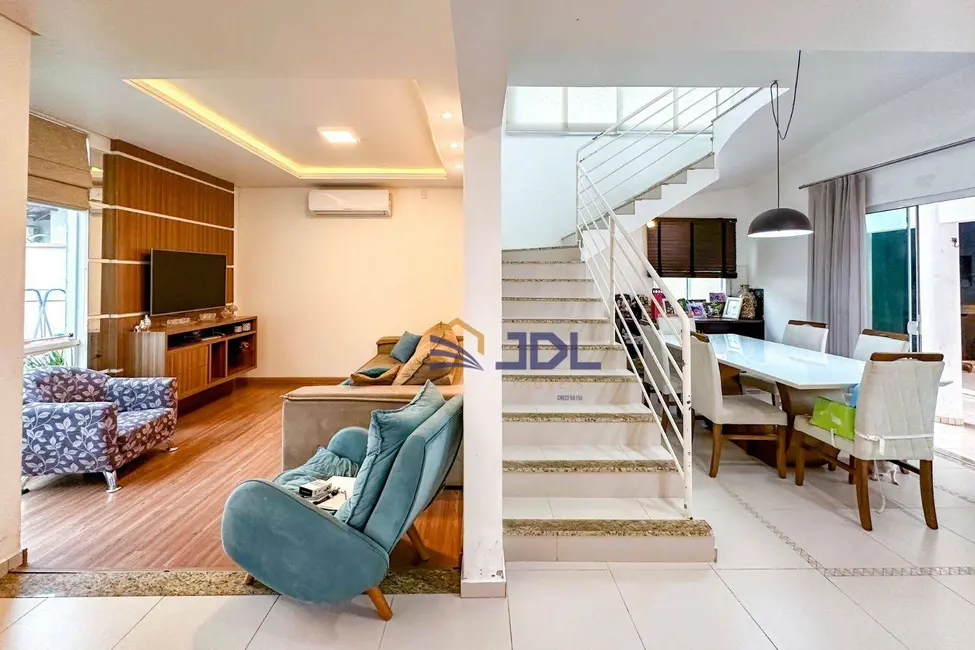Casa com 3 quartos à venda, 570m2 em Passo Manso, Blumenau - SC - imagem 3 Foto 3 de Casa com 3 quartos à venda, 570m2 em Passo Manso, Blumenau - SC