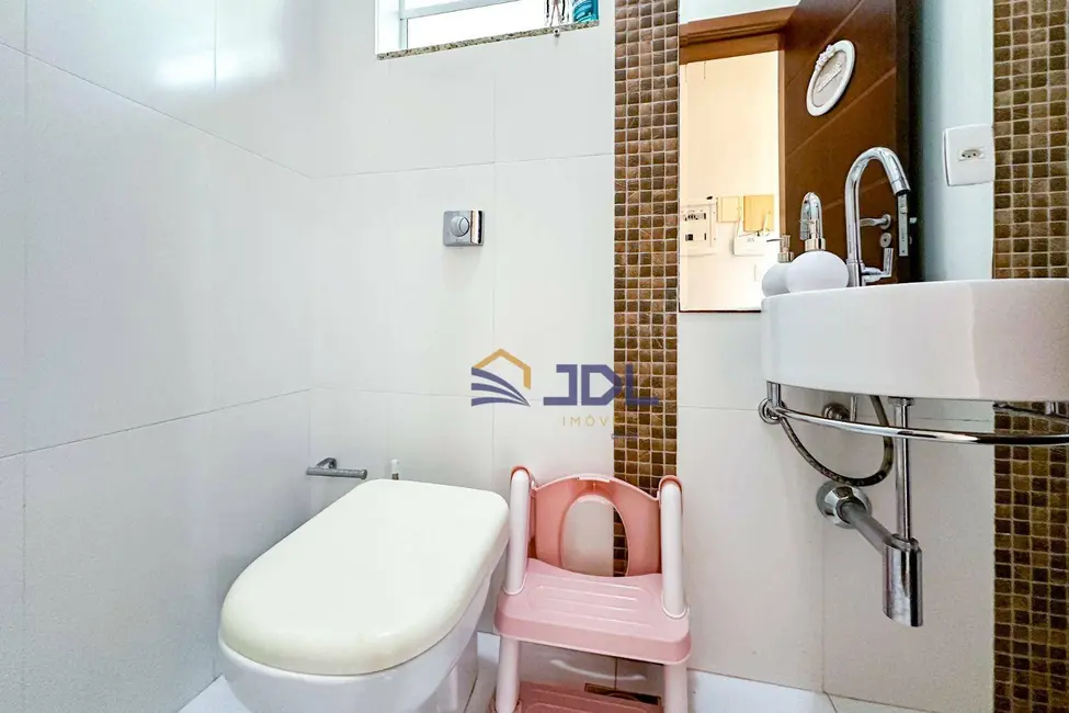 Casa com 3 quartos à venda, 570m2 em Passo Manso, Blumenau - SC - imagem 9 Foto 9 de Casa com 3 quartos à venda, 570m2 em Passo Manso, Blumenau - SC