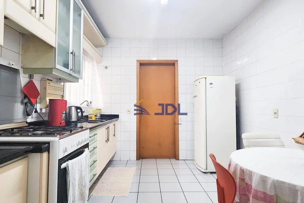 Apartamento com 3 quartos à venda, 248m2 em Vila Nova, Blumenau - SC - imagem 7 Foto 7 de Apartamento com 3 quartos à venda, 248m2 em Vila Nova, Blumenau - SC