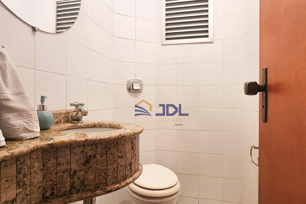 Apartamento com 3 quartos à venda, 248m2 em Vila Nova, Blumenau - SC - imagem 4 Foto 4 de Apartamento com 3 quartos à venda, 248m2 em Vila Nova, Blumenau - SC