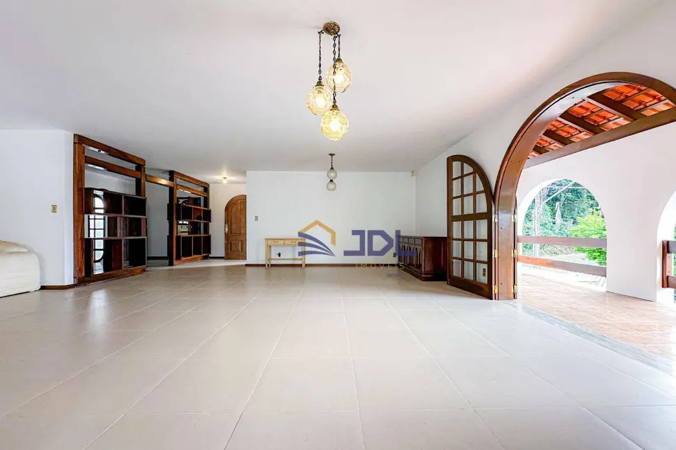 Casa de Condomínio com 4 quartos à venda, 576m2 em Asilo, Blumenau - SC - imagem 8 Foto 8 de Casa de Condomínio com 4 quartos à venda, 576m2 em Asilo, Blumenau - SC