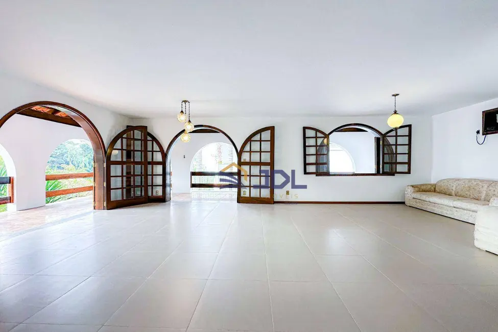 Casa de Condomínio com 4 quartos à venda, 576m2 em Asilo, Blumenau - SC - imagem 9 Foto 9 de Casa de Condomínio com 4 quartos à venda, 576m2 em Asilo, Blumenau - SC