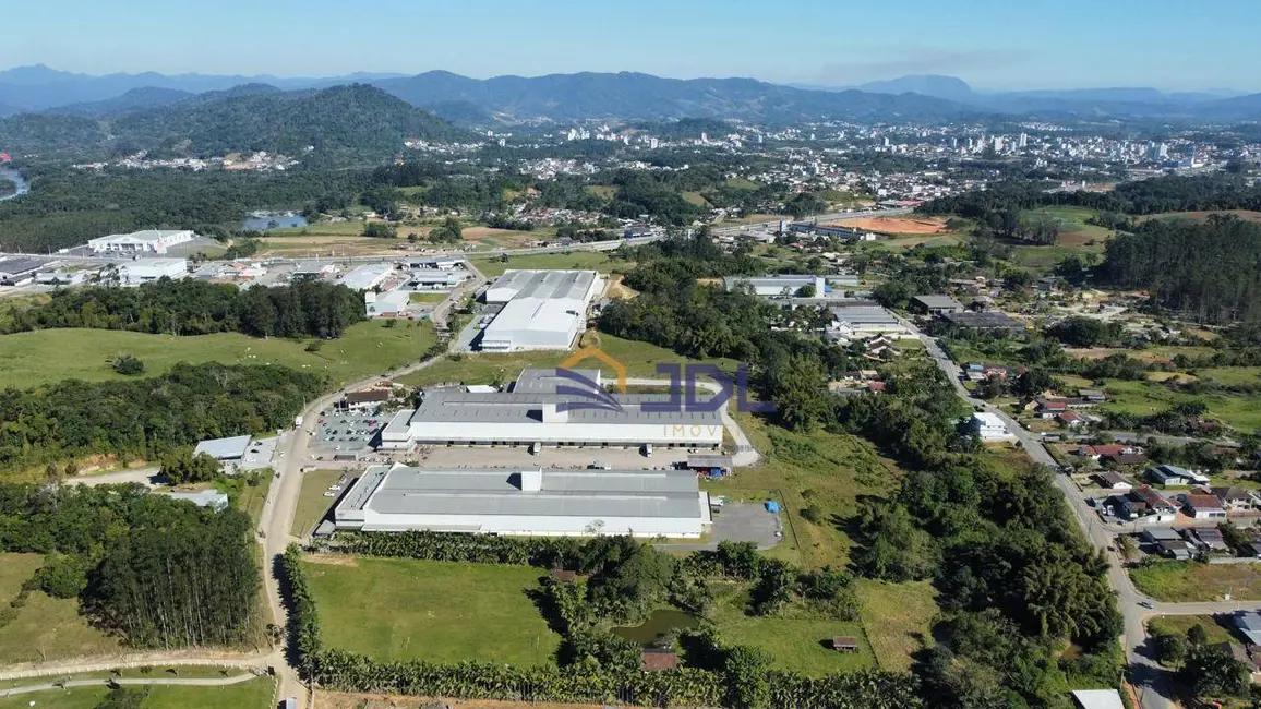 Foto 1 de Terreno / Lote à venda, 20000m2 em Encano do Norte, Indaial - SC
