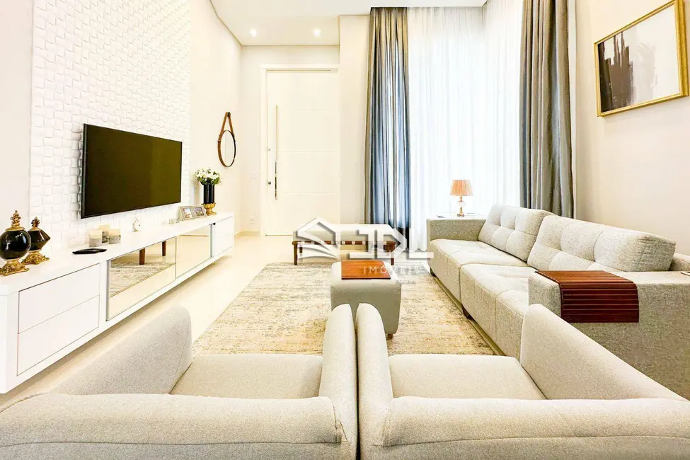 Casa de Condomínio com 3 quartos à venda, 347m2 em Itoupava Central, Blumenau - SC - imagem 3 Foto 3 de Casa de Condomínio com 3 quartos à venda, 347m2 em Itoupava Central, Blumenau - SC