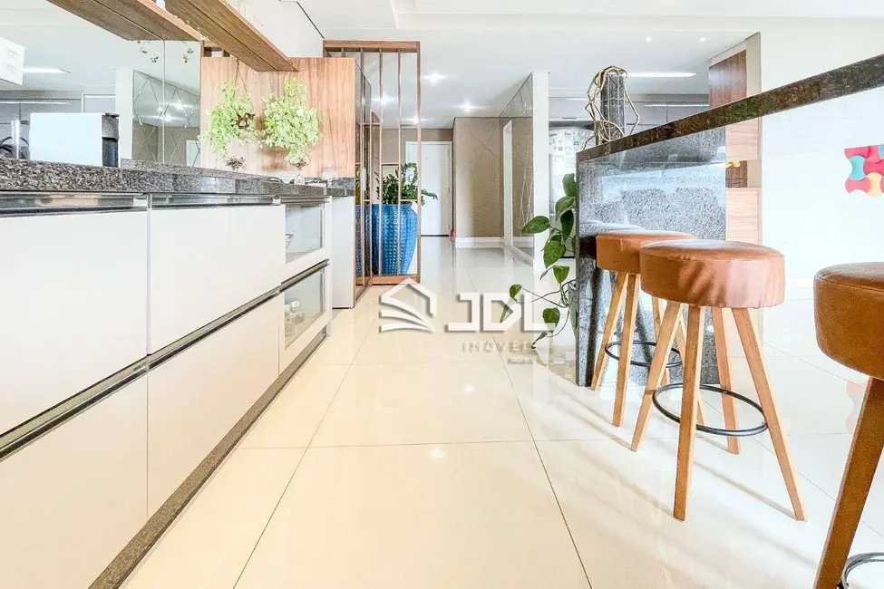 Apartamento com 3 quartos à venda, 235m2 em Vorstadt, Blumenau - SC - imagem 6 Foto 6 de Apartamento com 3 quartos à venda, 235m2 em Vorstadt, Blumenau - SC