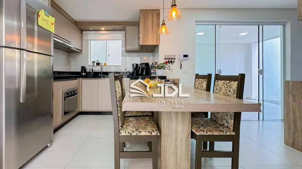 Casa de Condomínio com 2 quartos à venda, 109m2 em Fidélis, Blumenau - SC - imagem 2 Foto 2 de Casa de Condomínio com 2 quartos à venda, 109m2 em Fidélis, Blumenau - SC