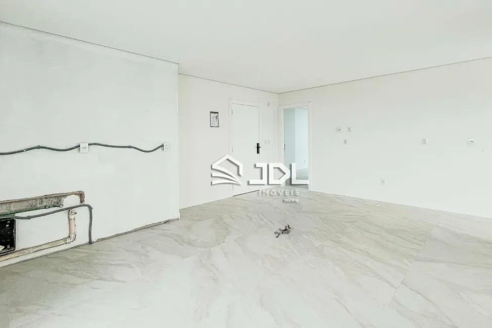 Apartamento com 2 quartos à venda, 215m2 em Vila Nova, Blumenau - SC - imagem 4 Foto 4 de Apartamento com 2 quartos à venda, 215m2 em Vila Nova, Blumenau - SC