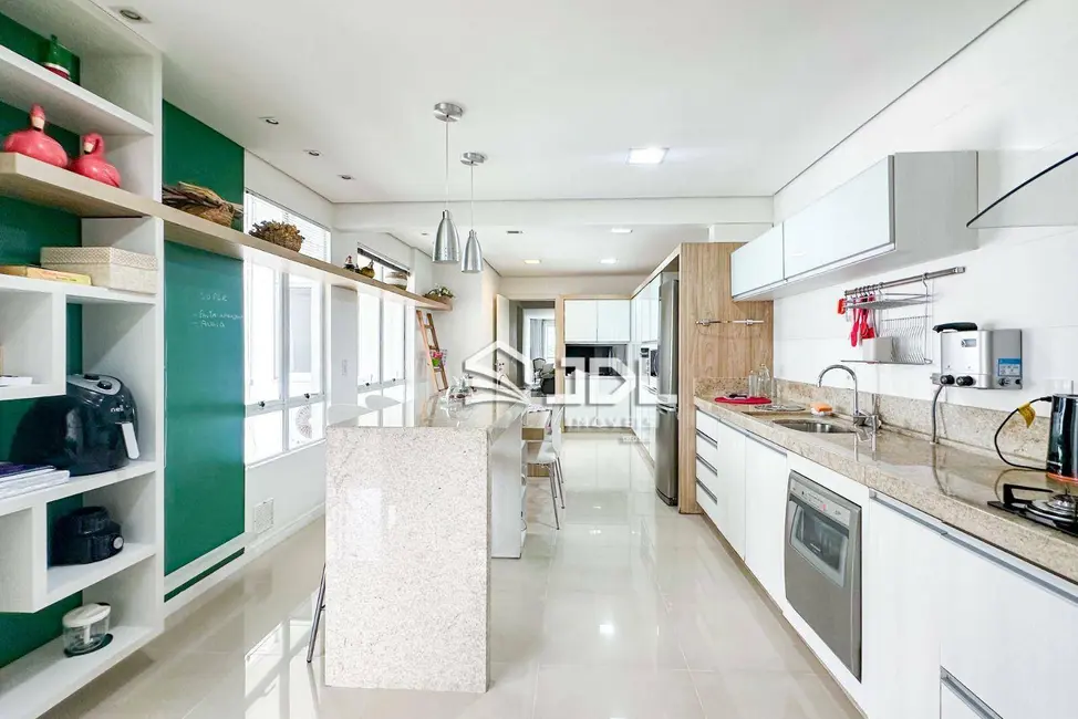 Apartamento com 4 quartos à venda, 250m2 em Ponta Aguda, Blumenau - SC - imagem 7 Foto 7 de Apartamento com 4 quartos à venda, 250m2 em Ponta Aguda, Blumenau - SC