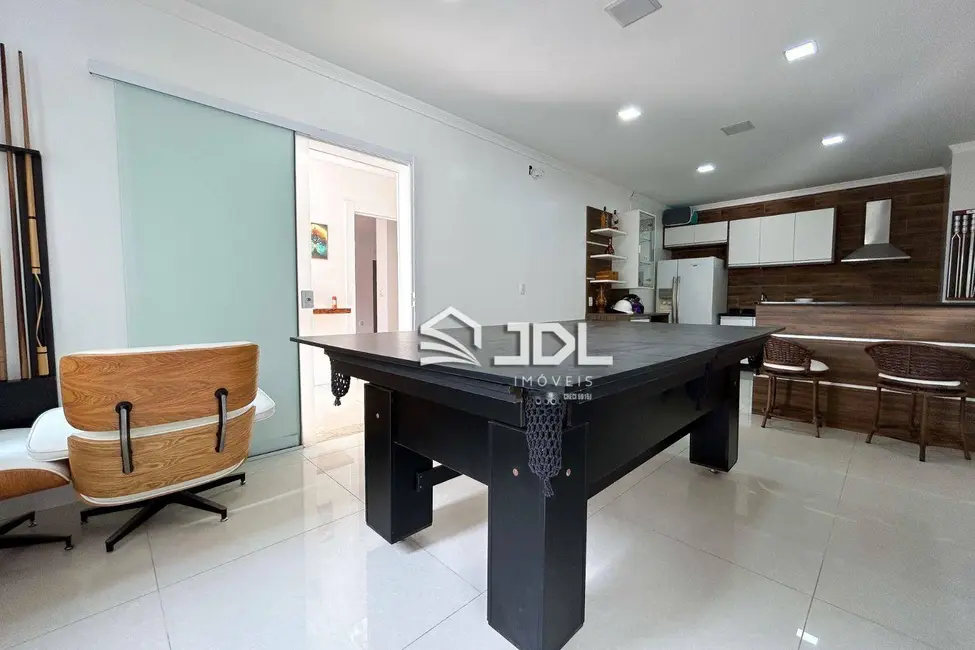 Casa com 3 quartos à venda, 500m2 em Ponta Aguda, Blumenau - SC - imagem 5 Foto 5 de Casa com 3 quartos à venda, 500m2 em Ponta Aguda, Blumenau - SC