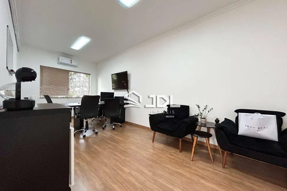 Casa com 3 quartos à venda, 500m2 em Ponta Aguda, Blumenau - SC - imagem 8 Foto 8 de Casa com 3 quartos à venda, 500m2 em Ponta Aguda, Blumenau - SC