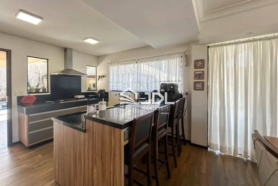 Casa com 5 quartos à venda, 631m2 em Itoupava Norte, Blumenau - SC - imagem 5 Foto 5 de Casa com 5 quartos à venda, 631m2 em Itoupava Norte, Blumenau - SC