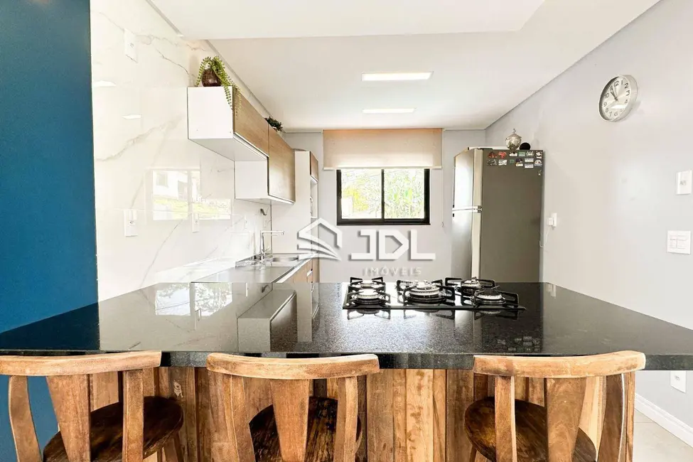Casa com 3 quartos à venda, 292m2 em Itoupava Norte, Blumenau - SC - imagem 7 Foto 7 de Casa com 3 quartos à venda, 292m2 em Itoupava Norte, Blumenau - SC