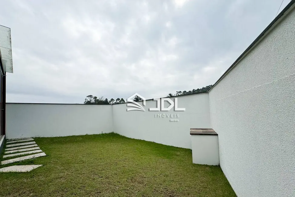 Foto 2 de Casa com 3 quartos à venda, 247m2 em Tribess, Blumenau - SC