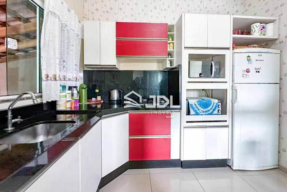 Casa com 2 quartos à venda, 66m2 em Velha, Blumenau - SC - imagem 4 Foto 4 de Casa com 2 quartos à venda, 66m2 em Velha, Blumenau - SC