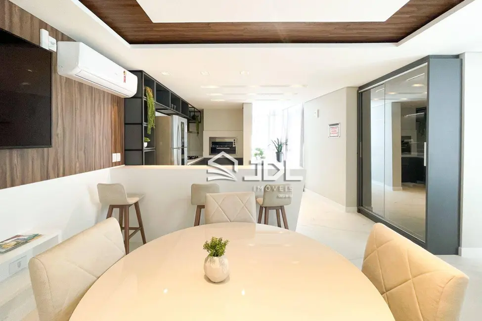 Apartamento com 3 quartos à venda, 215m2 em Vila Nova, Blumenau - SC - imagem 5 Foto 5 de Apartamento com 3 quartos à venda, 215m2 em Vila Nova, Blumenau - SC