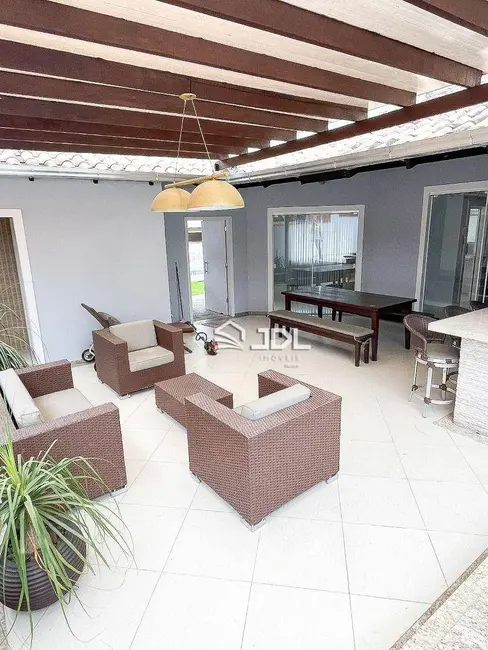 Casa com 3 quartos à venda, 364m2 em Velha, Blumenau - SC - imagem 7 Foto 7 de Casa com 3 quartos à venda, 364m2 em Velha, Blumenau - SC