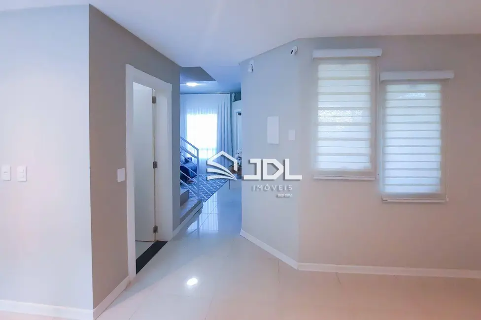 Casa com 3 quartos à venda, 15m2 em Itoupava Central, Blumenau - SC - imagem 8 Foto 8 de Casa com 3 quartos à venda, 15m2 em Itoupava Central, Blumenau - SC