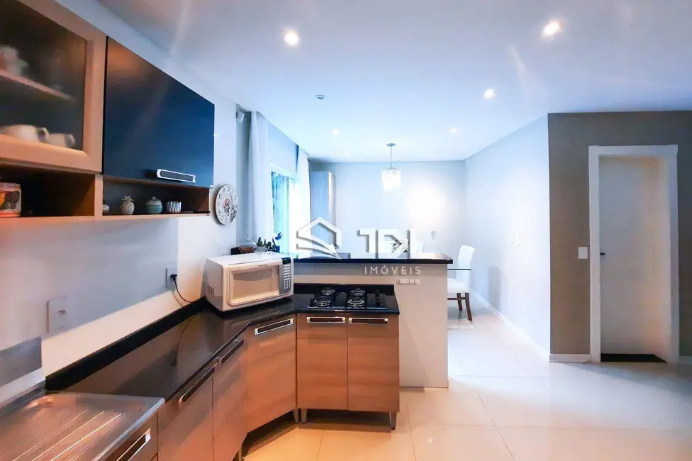 Casa com 3 quartos à venda, 15m2 em Itoupava Central, Blumenau - SC - imagem 4 Foto 4 de Casa com 3 quartos à venda, 15m2 em Itoupava Central, Blumenau - SC