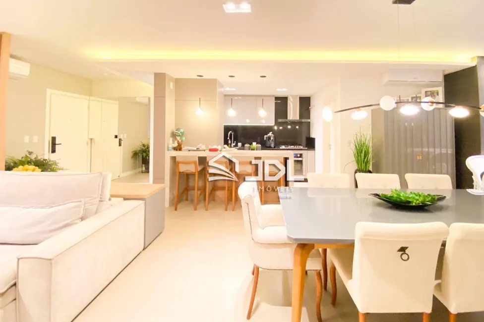Apartamento com 3 quartos à venda, 148m2 em Itoupava Central, Blumenau - SC - imagem 4 Foto 4 de Apartamento com 3 quartos à venda, 148m2 em Itoupava Central, Blumenau - SC