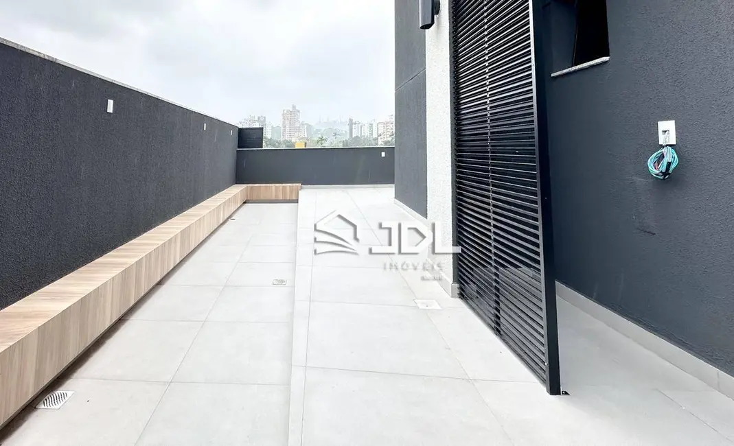 Apartamento com 2 quartos à venda, 121m2 em Centro, Blumenau - SC - imagem 6 Foto 6 de Apartamento com 2 quartos à venda, 121m2 em Centro, Blumenau - SC