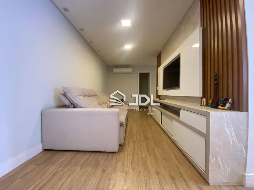 Apartamento com 2 quartos à venda, 105m2 em Água Verde, Blumenau - SC - imagem 3 Foto 3 de Apartamento com 2 quartos à venda, 105m2 em Água Verde, Blumenau - SC