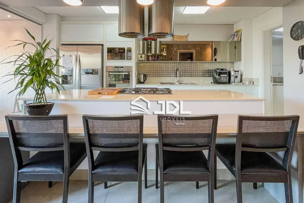 Apartamento com 3 quartos à venda, 210m2 em Jardim Blumenau, Blumenau - SC - imagem 5 Foto 5 de Apartamento com 3 quartos à venda, 210m2 em Jardim Blumenau, Blumenau - SC