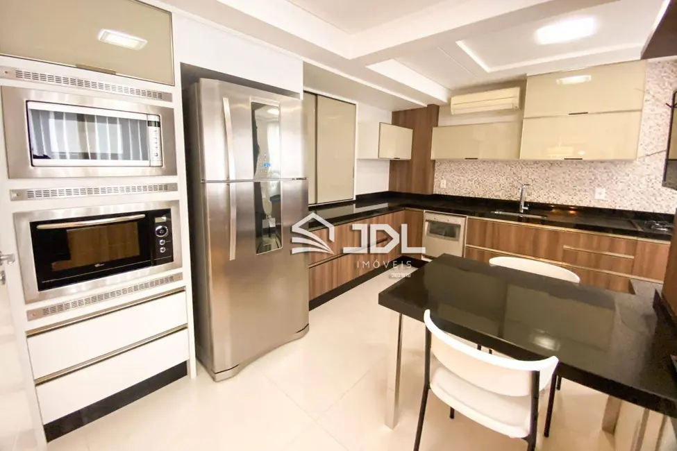Cobertura com 4 quartos à venda, 400m2 em Blumenau - SC - imagem 6 Foto 6 de Cobertura com 4 quartos à venda, 400m2 em Blumenau - SC