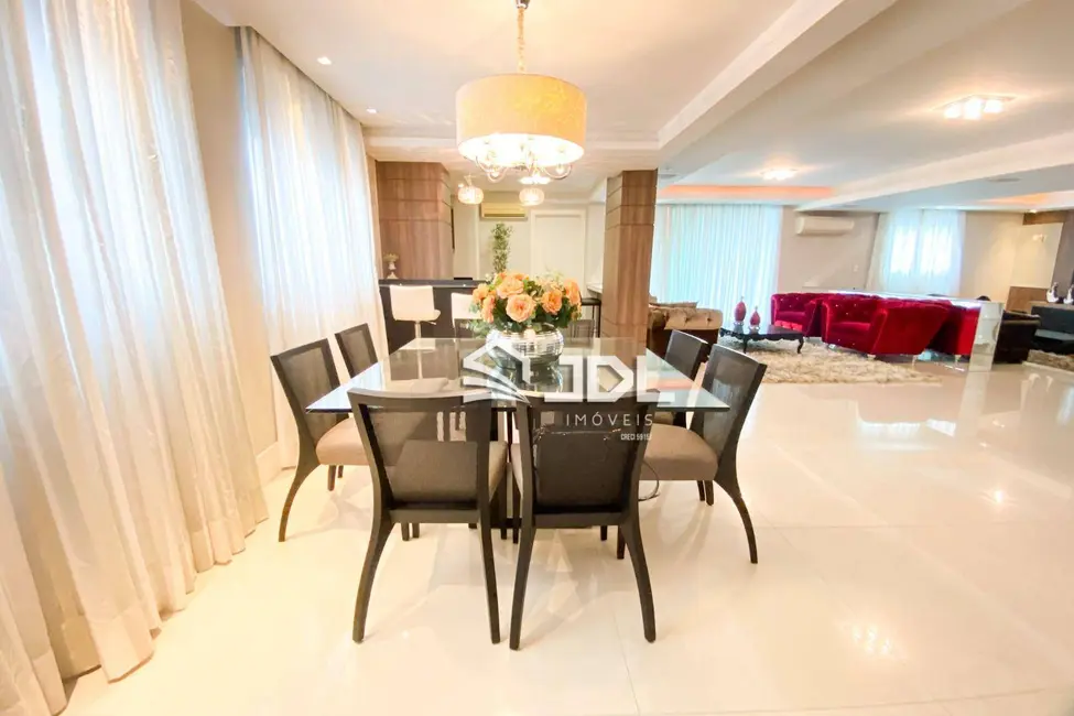 Cobertura com 4 quartos à venda, 400m2 em Blumenau - SC - imagem 8 Foto 8 de Cobertura com 4 quartos à venda, 400m2 em Blumenau - SC