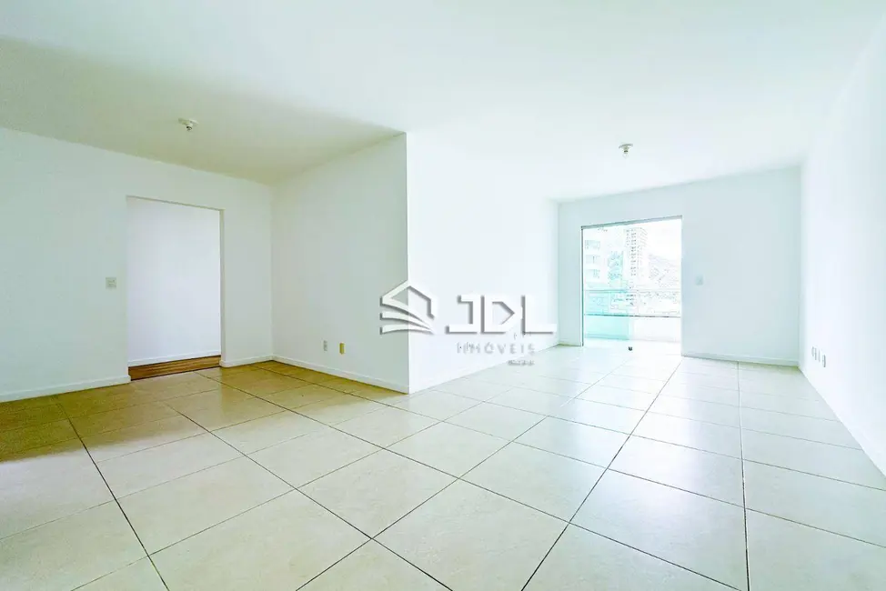 Apartamento com 3 quartos à venda, 130m2 em Velha, Blumenau - SC - imagem 3 Foto 3 de Apartamento com 3 quartos à venda, 130m2 em Velha, Blumenau - SC