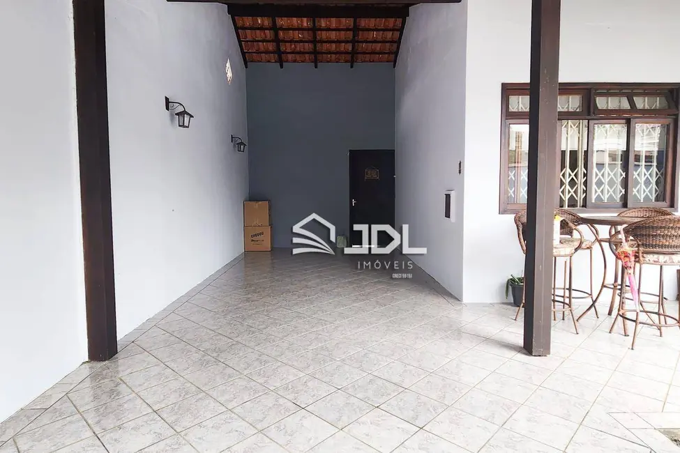 Casa com 3 quartos à venda, 331m2 em Velha, Blumenau - SC - imagem 3 Foto 3 de Casa com 3 quartos à venda, 331m2 em Velha, Blumenau - SC